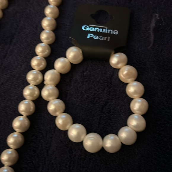 Genuine Pearls from Hawaii - Picture 5 of 9